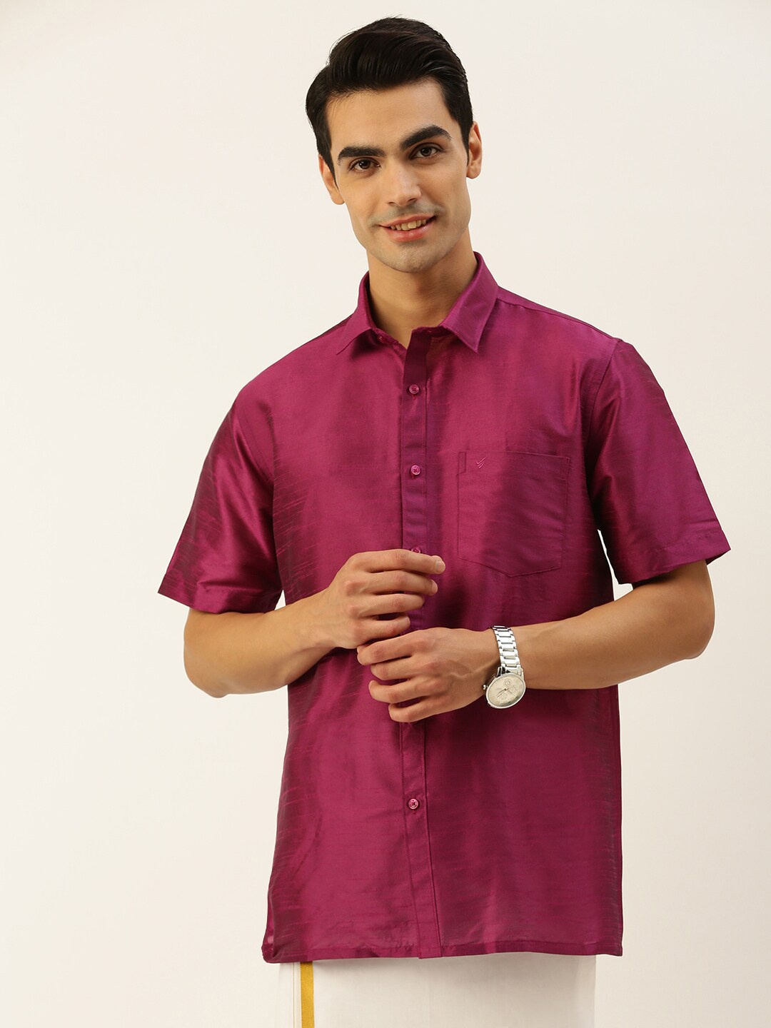 

Viveagham Comfort Regular Fit Opaque Casual Shirt, Violet