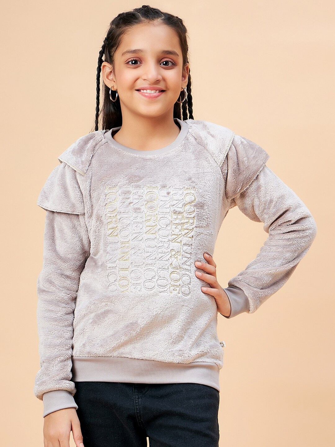 

Ben & Joe Girls Self Design Fleece Pullover, Beige