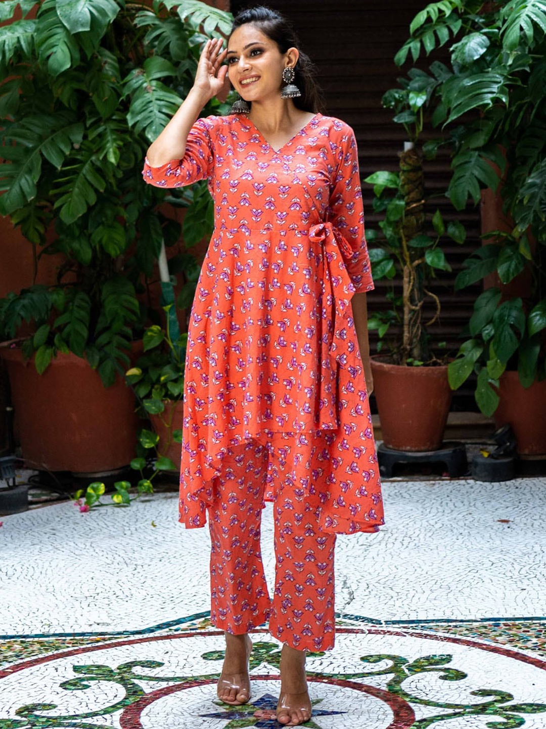 

WEAVLLITE Ethnic Motifs Printed Pure Cotton A Line Kurta With Trousers, Peach