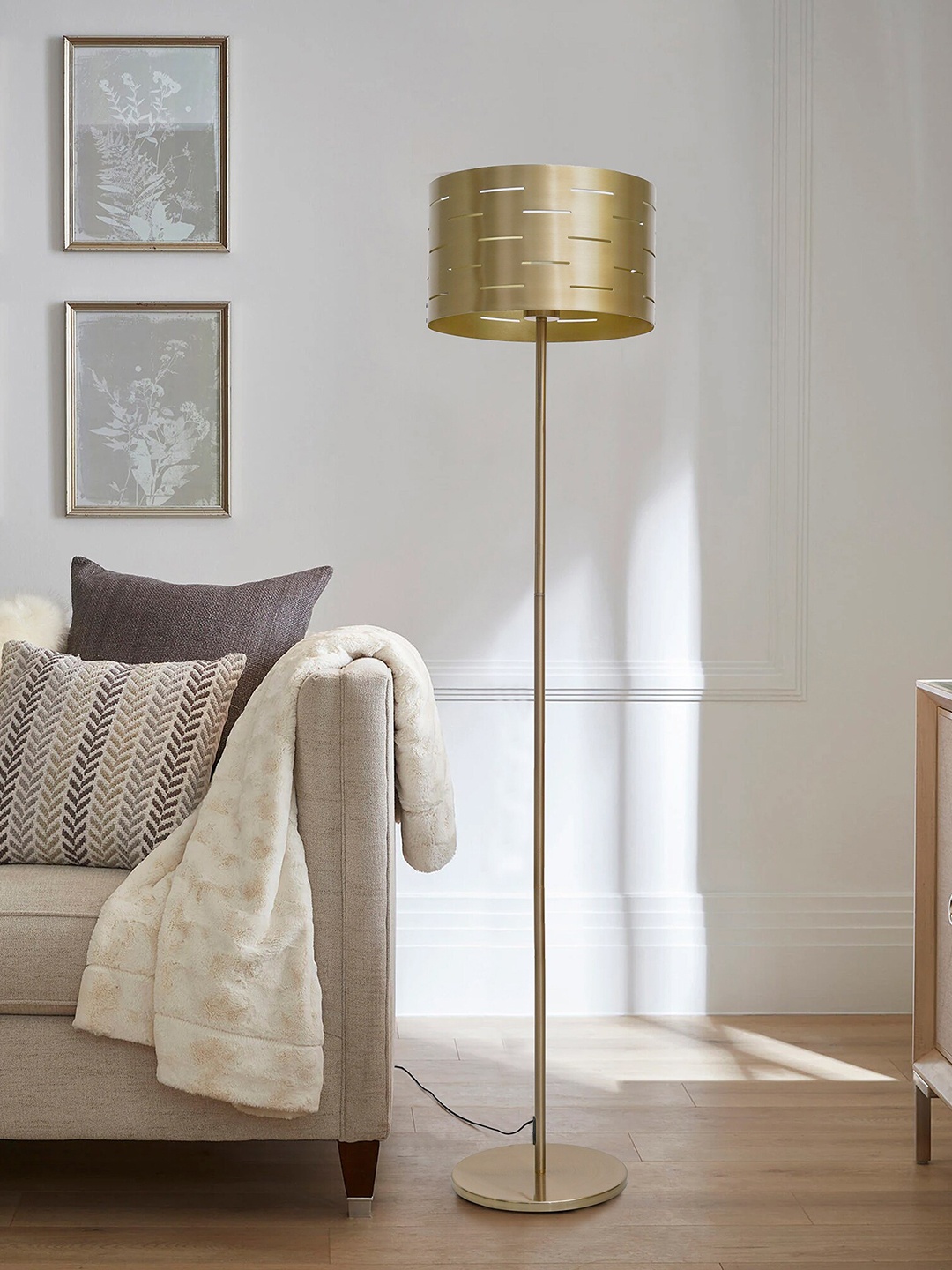 

Philips Golden Aluminium Floor Lamp, Gold