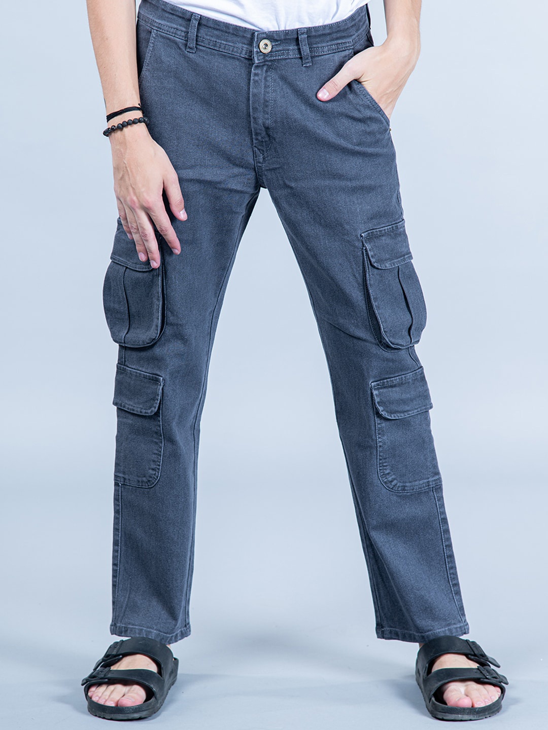 

Tistabene Men Mid-Rise Comfort Fit Clean Look Light Fade Stretchable Cargo Jeans, Blue