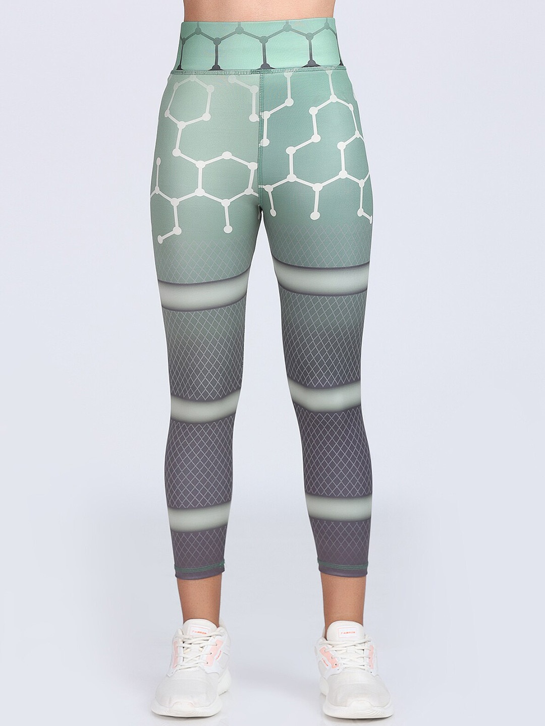 

Apraa & Parma Women Geometric Printed Cropped Training Tights, Sea green