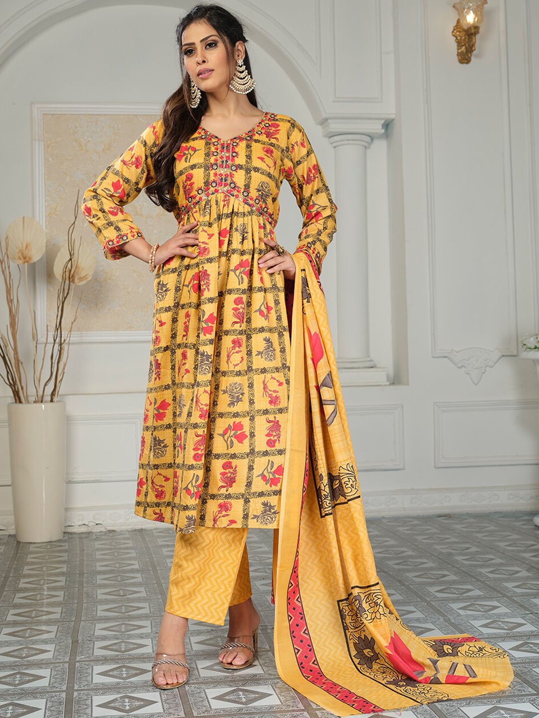 

KALINI Ethnic Motifs Printed Kurta & Patiala With Dupatta, Yellow