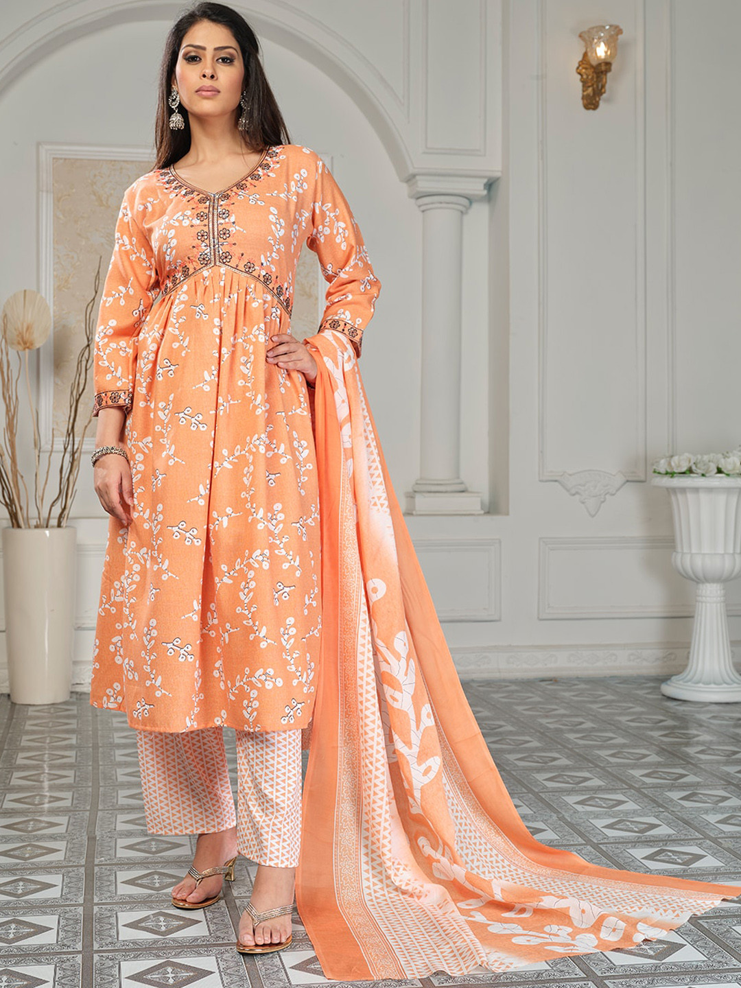 

KALINI Ethnic Motifs Printed Kurta & Patiala With Dupatta, Orange
