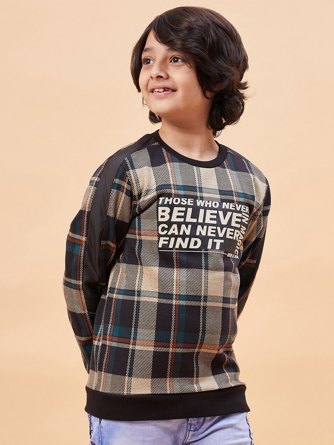 

Ben & Joe Boys Printed Round Neck Antimicrobial Pullover Sweatshirt, Green