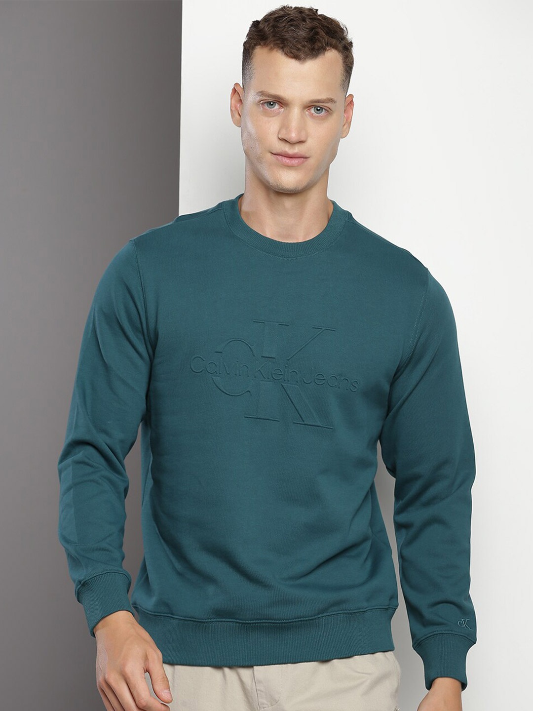 

Calvin Klein Jeans Round Neck Cotton Pullover Sweatshirt, Teal