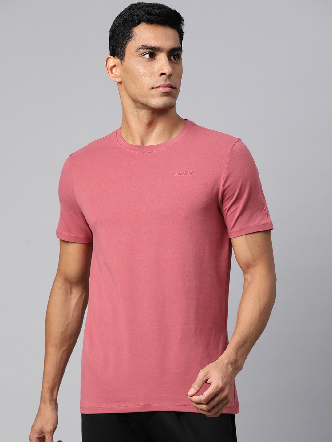 

Alcis Solid Stretchex Slim Fit T-shirt, Red