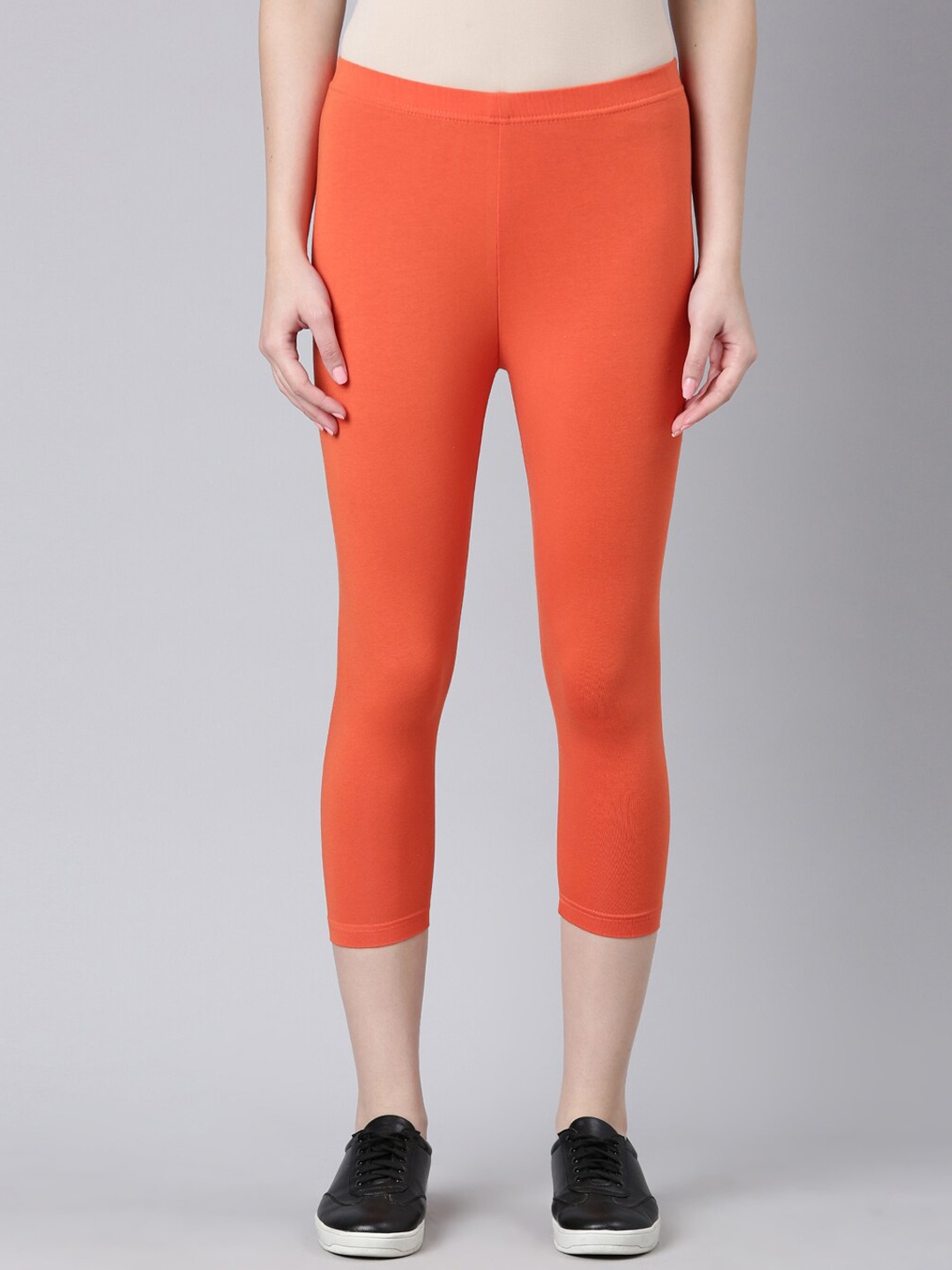 

DIXCY SCOTT Slimz Mid-Rise Three-Fourth Length Leggings, Orange