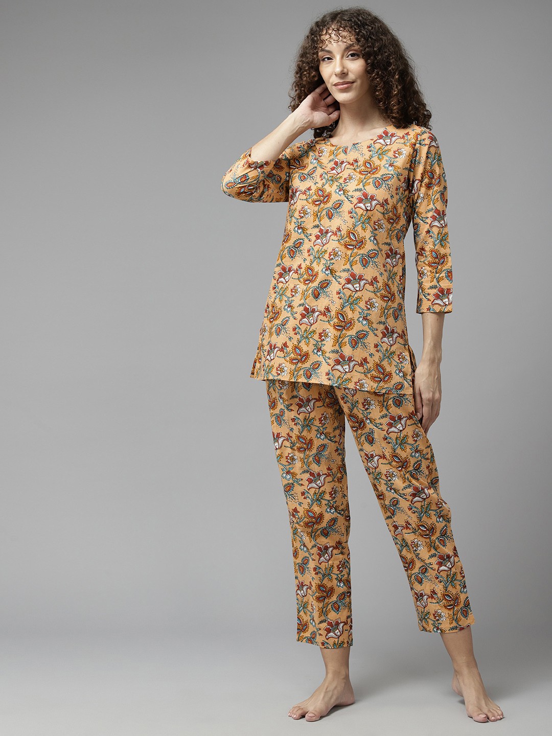 

Prakrti Floral Printed Pure Cotton Night Suit, Multi