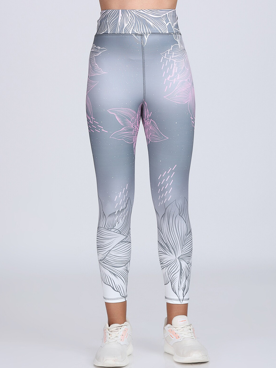 

Apraa & Parma Women Printed Dry-Fit High-Rise Cropped Yoga Tights, Grey