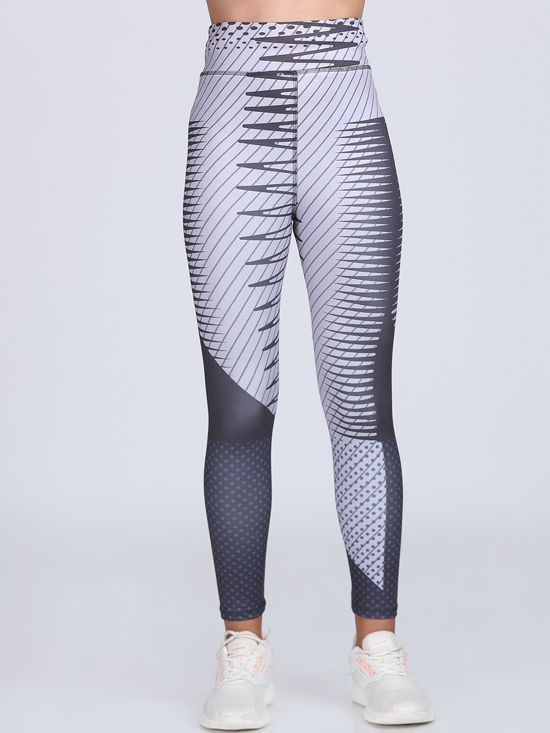 

Apraa & Parma Women Printed Dry-Fit High-Rise Cropped Yoga Tights, Blue