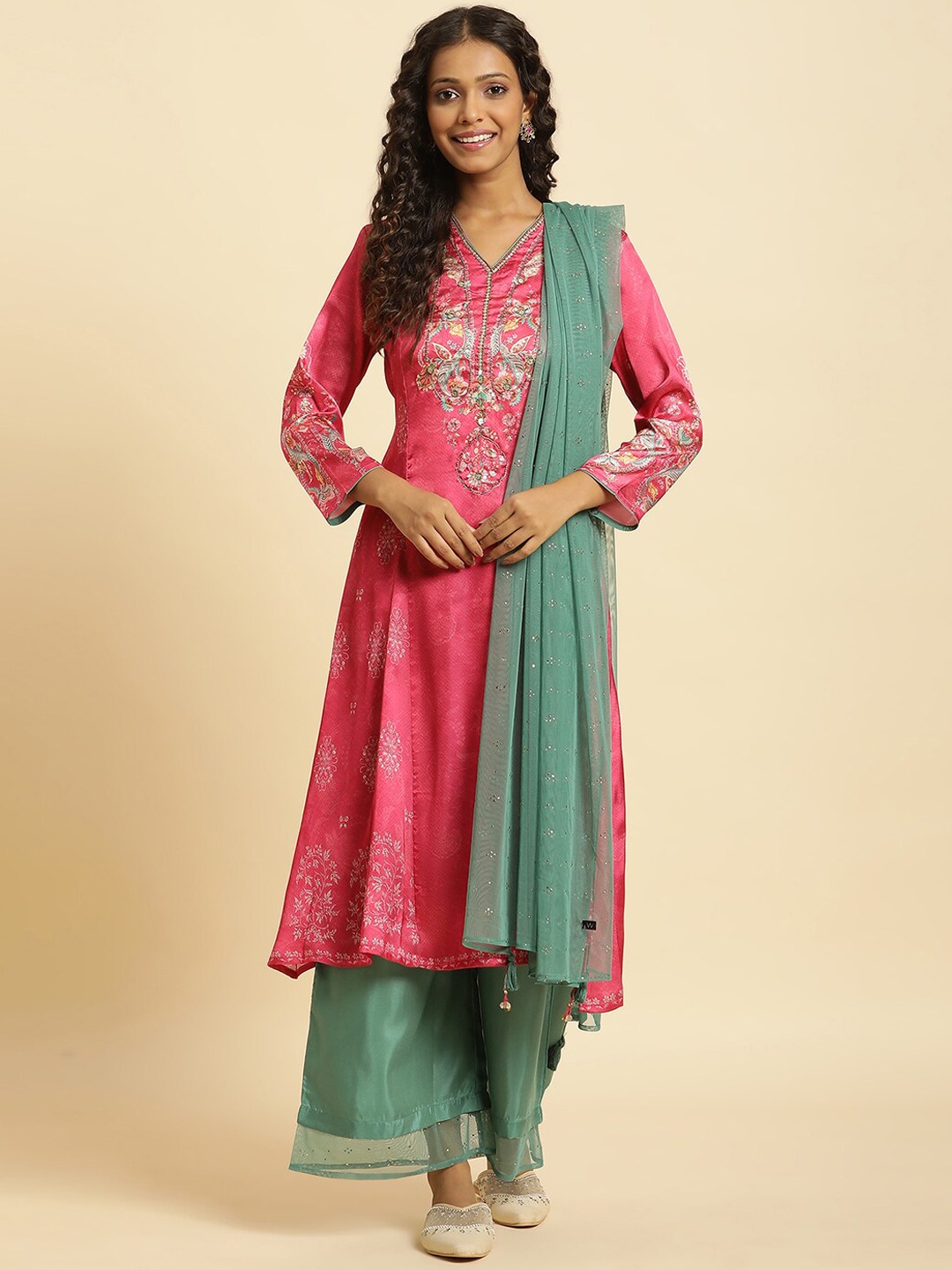 

WISHFUL Ethnic Motifs Printed Panelled Sequinned Kurta With Palazzos & Dupatta, Pink