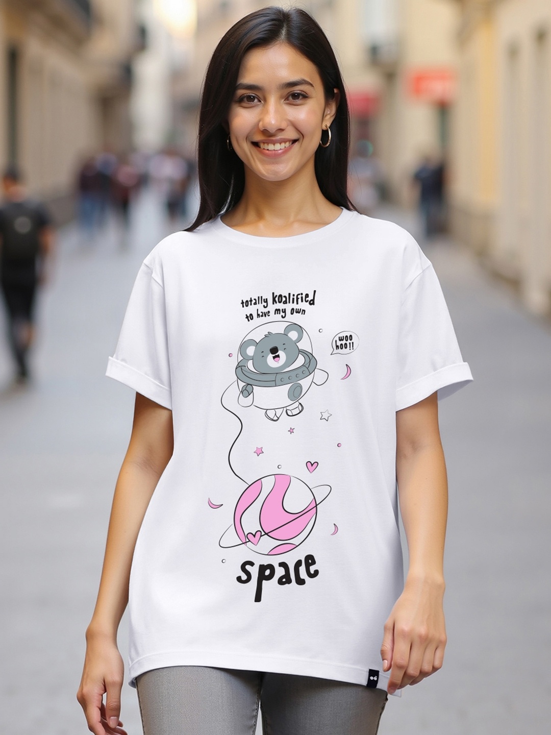 

Bewakoof White Graphic Printed Short Sleeves Pure Cotton Relaxed Fit T-shirt