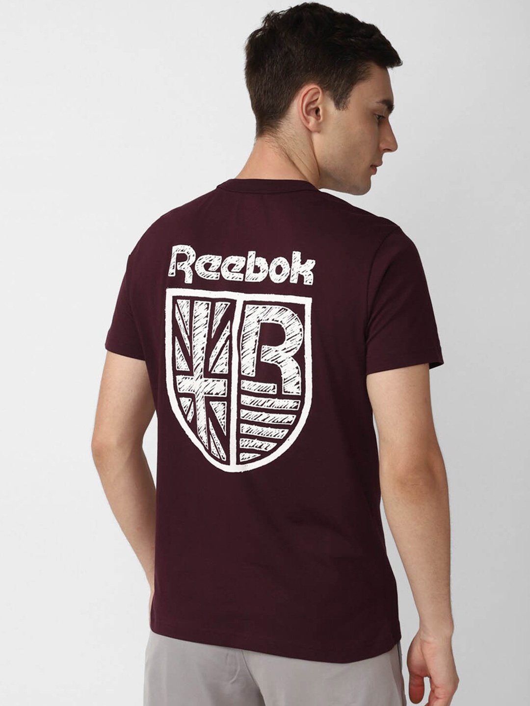 

Reebok Training Slim-Fit T-Shirt, Maroon