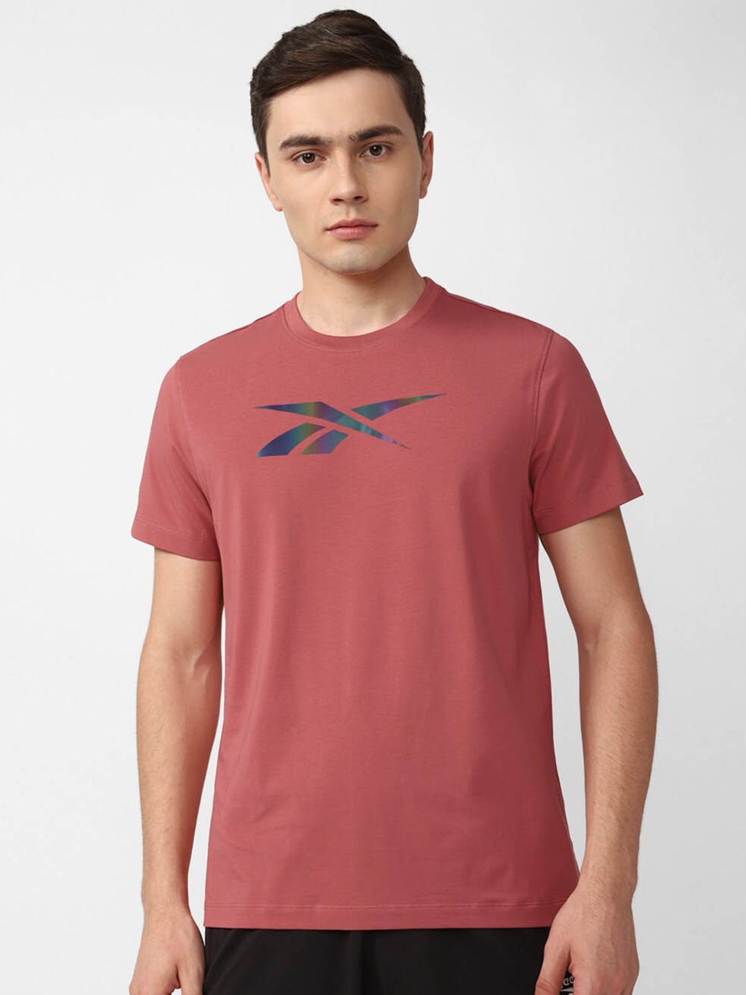 

Reebok Training Slim-Fit T-Shirts, Maroon