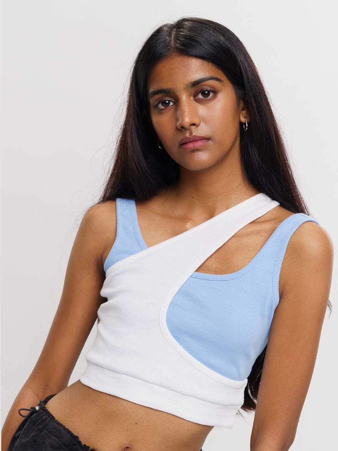 

FREAKINS Colourblocked Fitted Cotton Crossover Crop Top, Blue