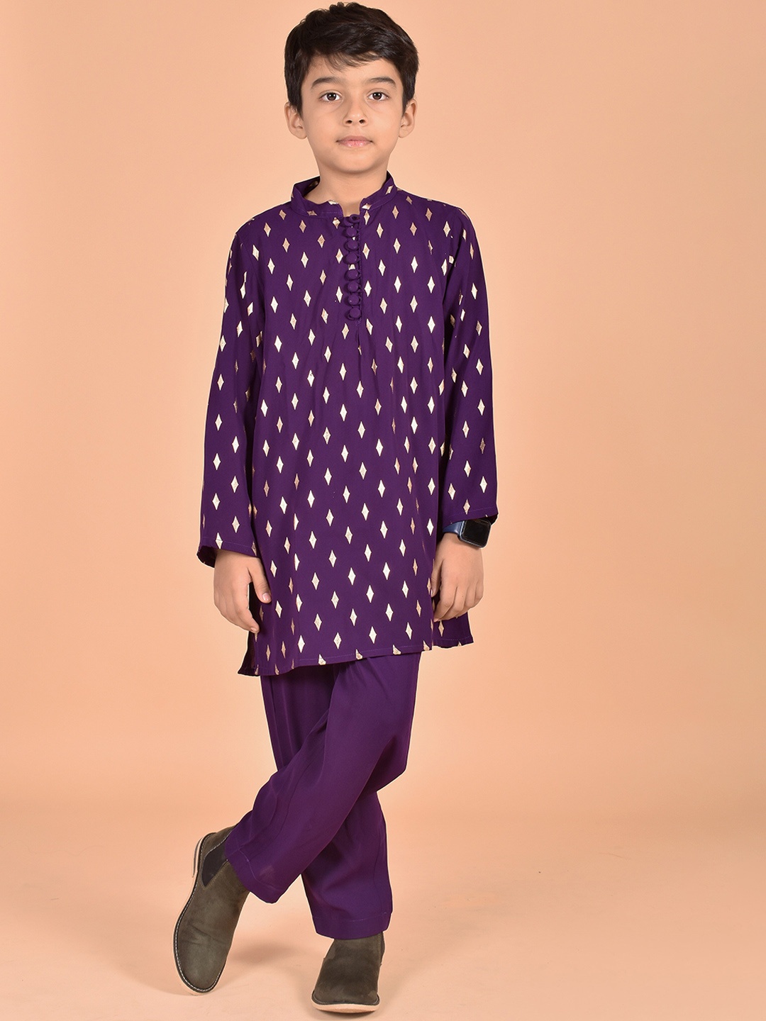 

misbis Boys Ethnic Motifs Printed Kurta with Trousers, Purple