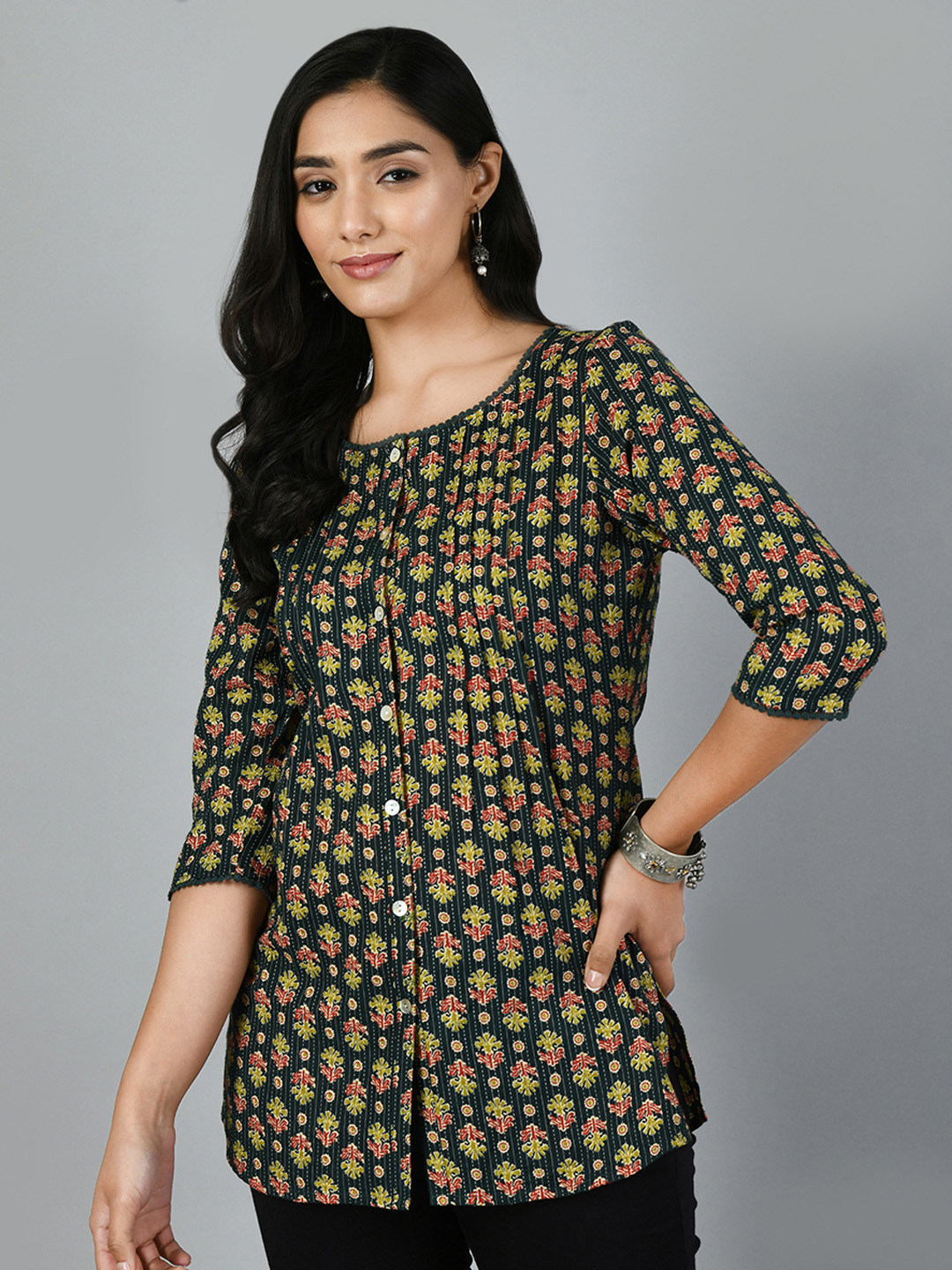 

MEESAN Printed Straight Kurti, Green