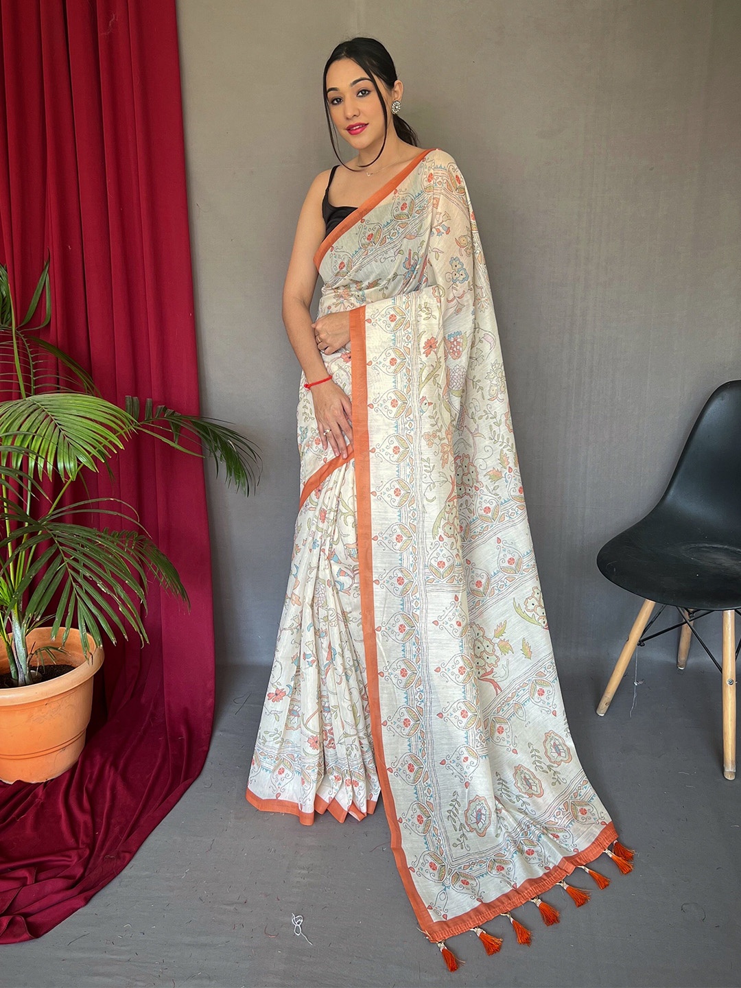 

Munir Floral Printed Pure Cotton Saree, Orange