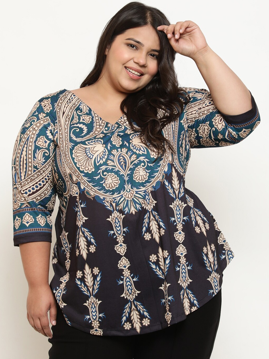 

Amydus Plus Size Ethnic Motifs Printed V-Neck Regular Top, Black