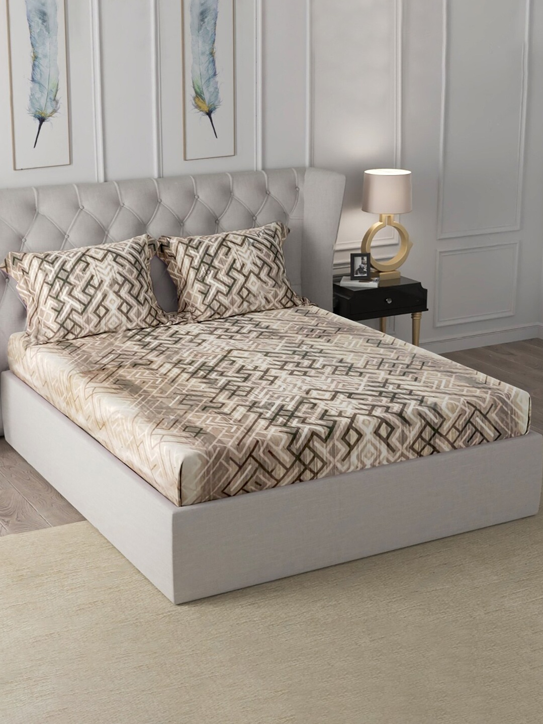 

Cloth Fusion Cotton 180 TC Fitted King Bedsheet With 2 Pillow Covers, Brown