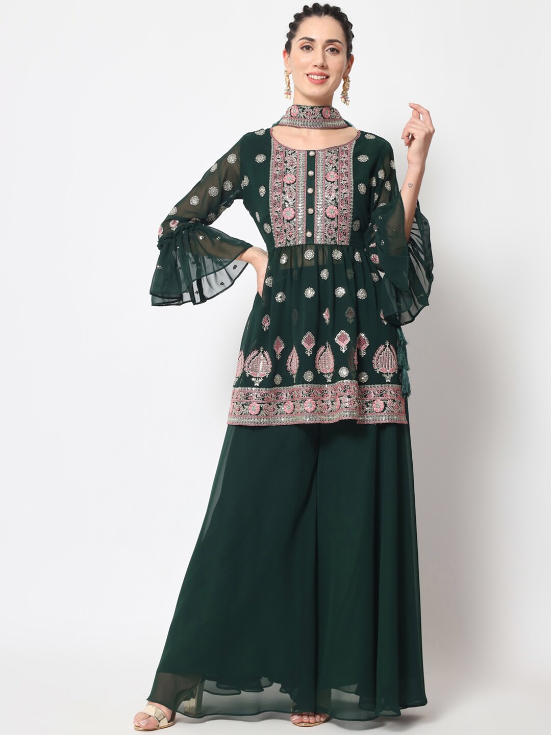 

BLACK SCISSOR Ethnic Motifs Embroidered Bell Sleeves Sequinned Georgette Kurta Set, Green