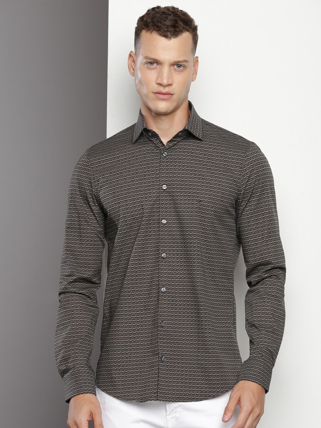 

Calvin Klein Slim Fit Opaque Micro Ditsy Printed Cotton Casual Shirt, Black