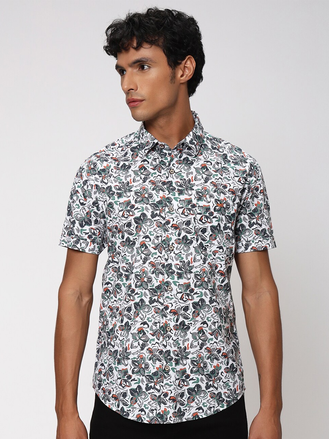 

Mufti Classic Slim Fit Floral Printed Casual Shirt, White