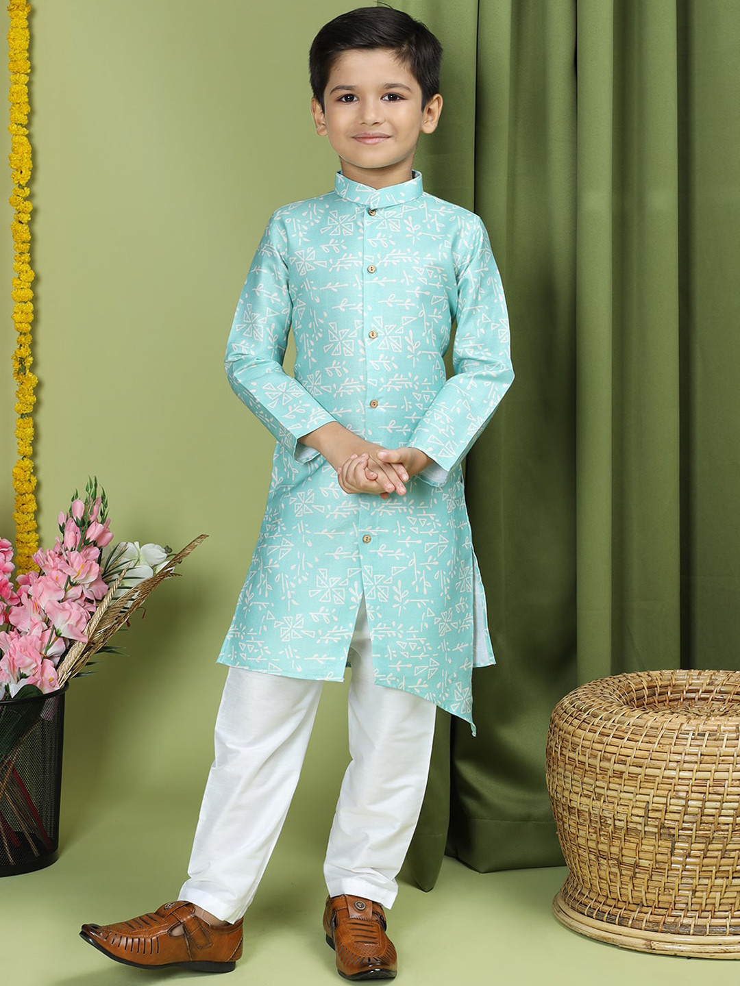 

TABARD Boys Geometric Printed Regular Pure Cotton Kurta with Pyjamas, Blue