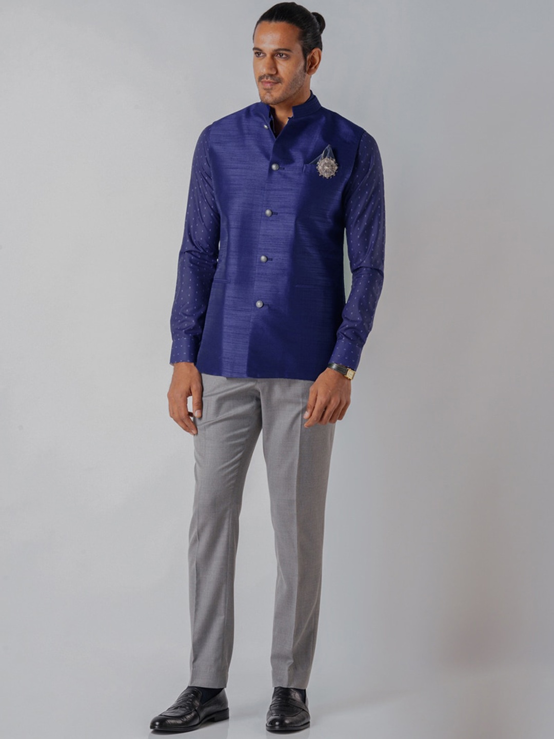 

Bubber Blu Mandarin Collar Nehru Jacket, Blue