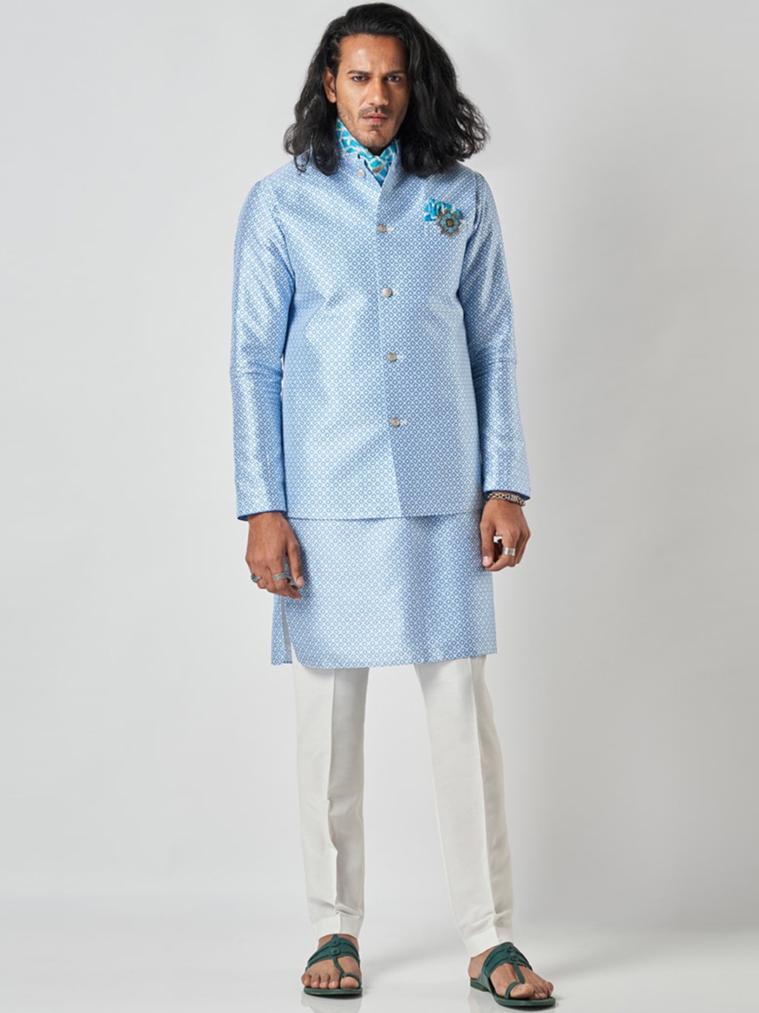 

Bubber Blu Printed Mandarin Collar Nehru Jacket, White