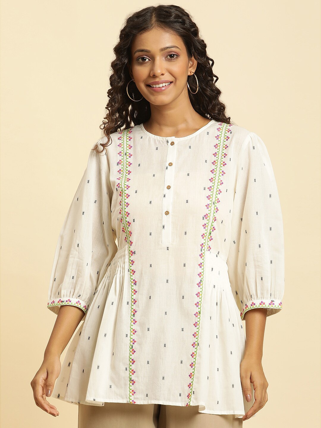 

W Off White & Green Conversational Printed Puffed Sleeves Pure Cotton A-Line Top
