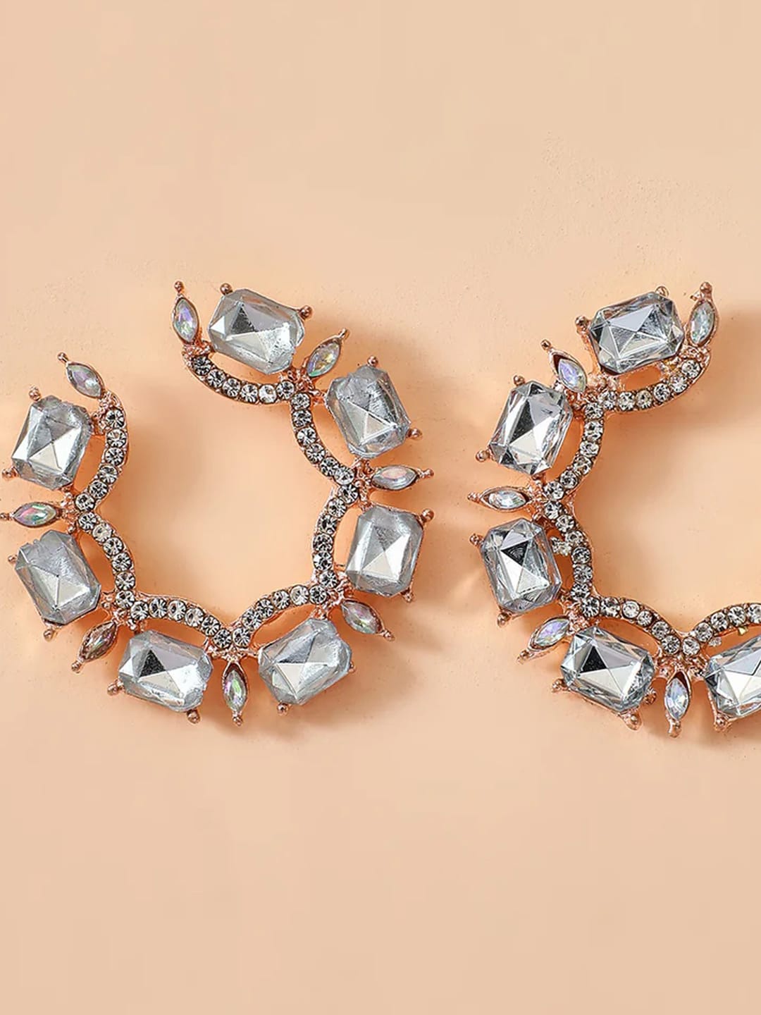

OOMPH Crystals Drop Earrings, Gold