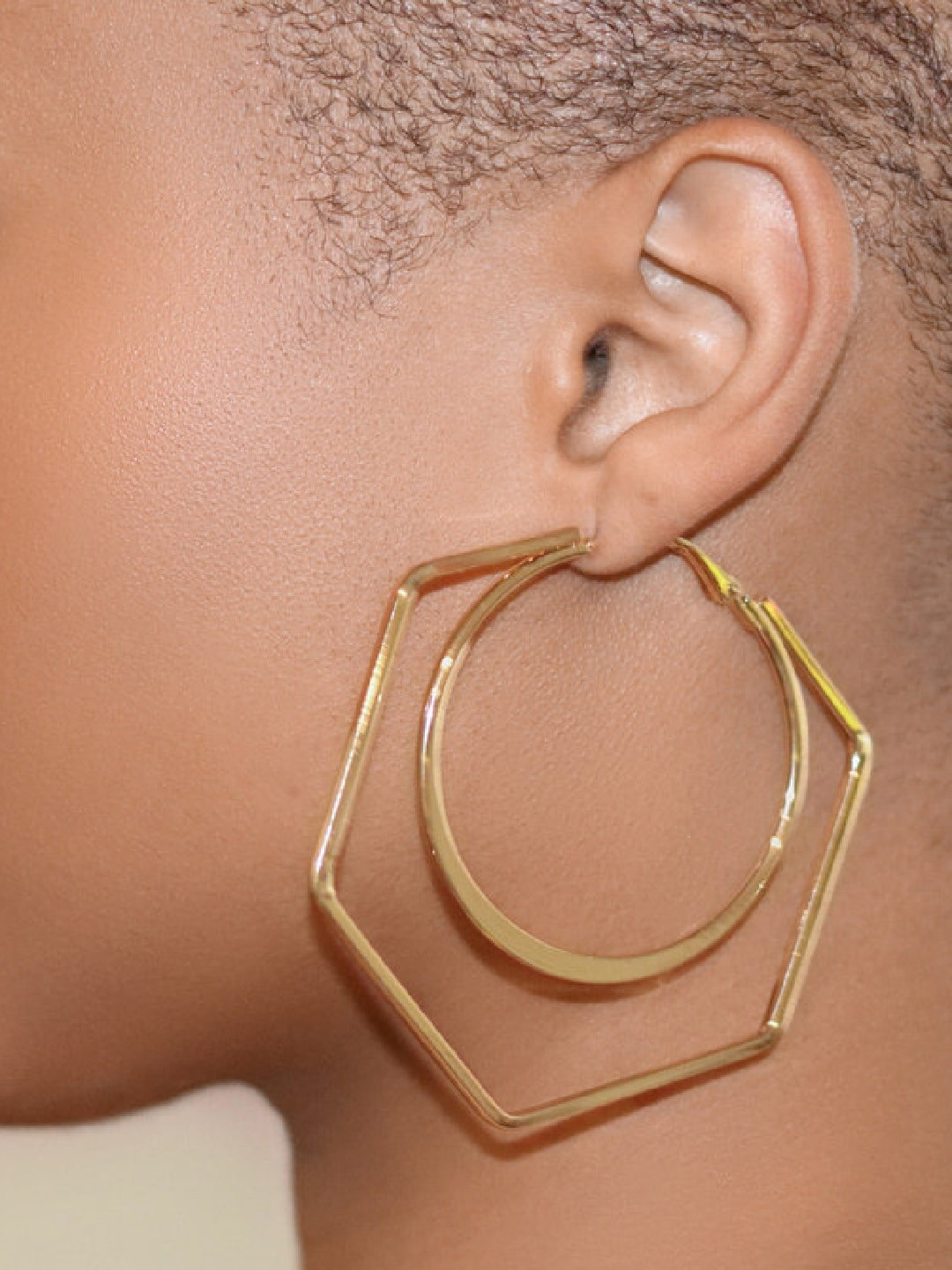 

OOMPH Geometric Hoop Earrings, Gold