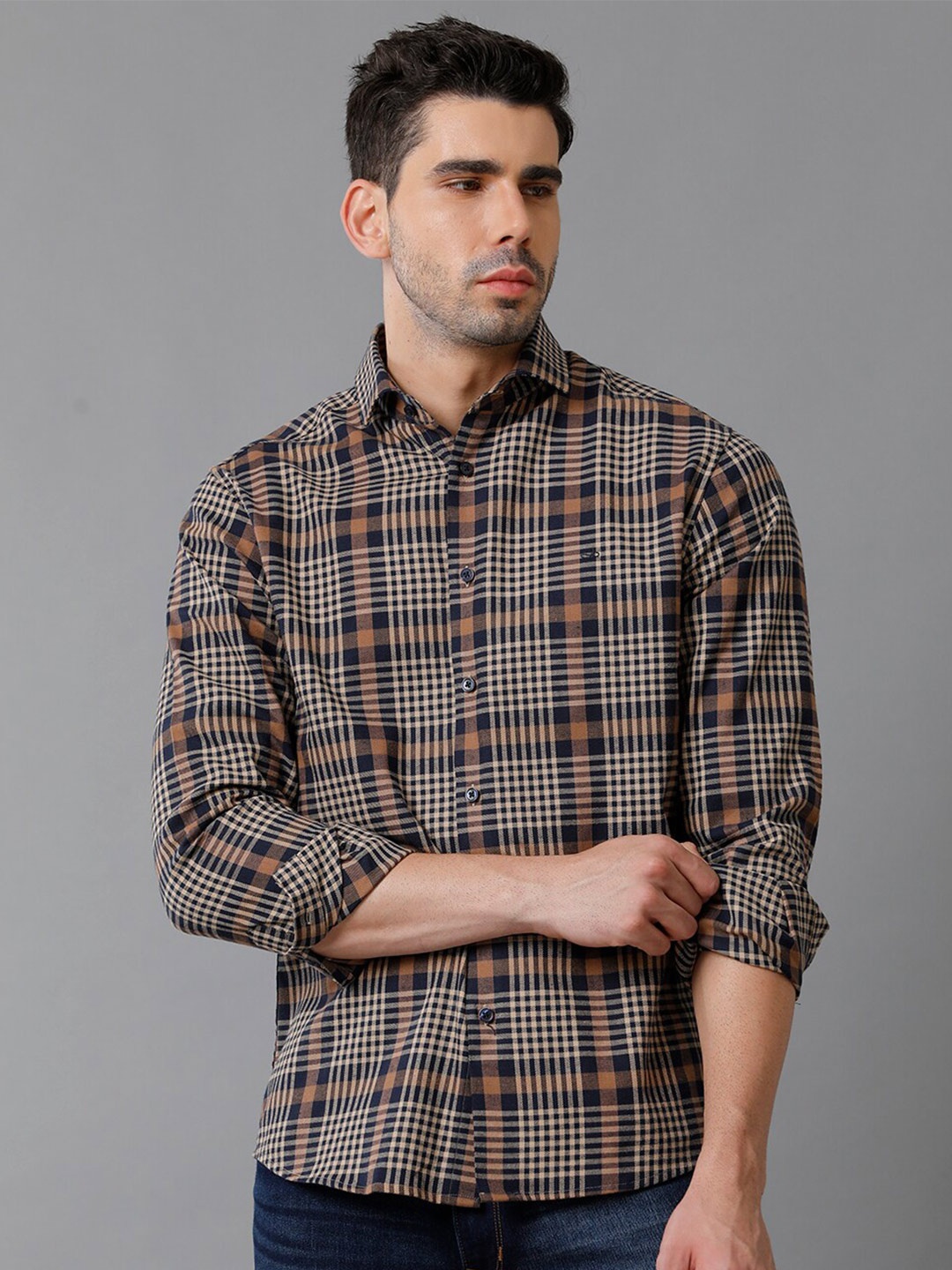 

Aldeno Comfort Tartan Checks Checked Spread Collar Casual Shirt, Navy blue