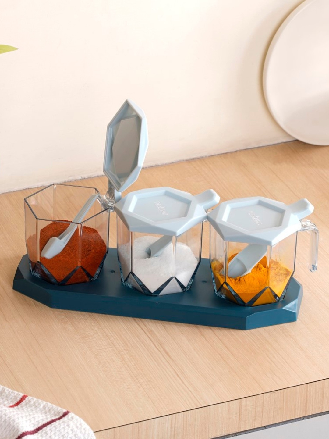 

Nestasia Blue 3 Pieces Spice Containers With Spoons & Tray Base