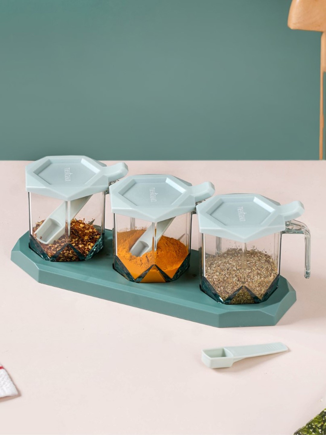 

Nestasia Green 3 Pieces Spice Containers With Spoons & Tray Base