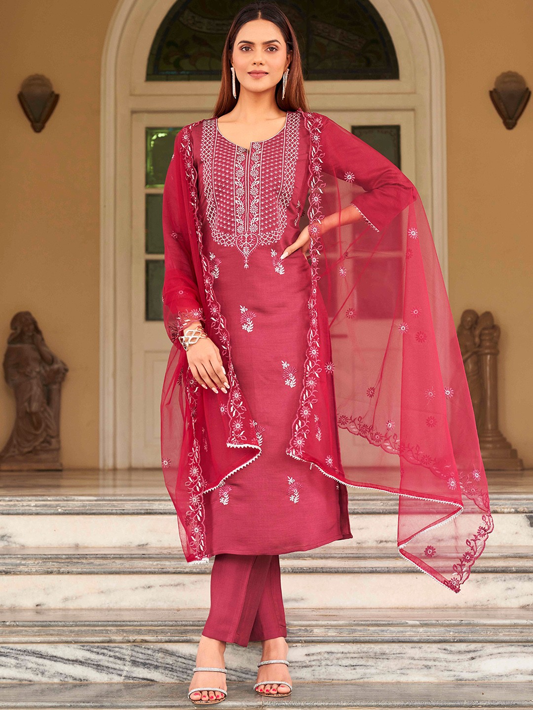 

Tikhi Imli Ethnic Motifs Embroidered Thread Work Kurta With Trousers & Dupatta, Magenta
