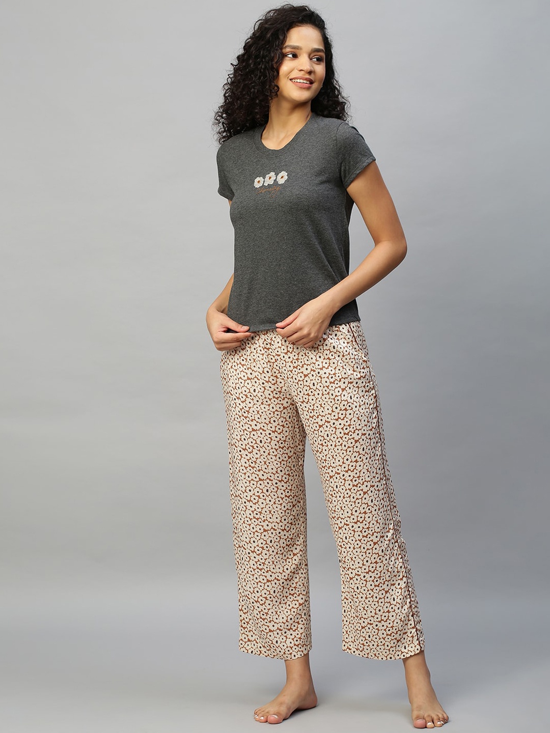 

Chemistry Typography Printed Round Neck Night suits, Grey