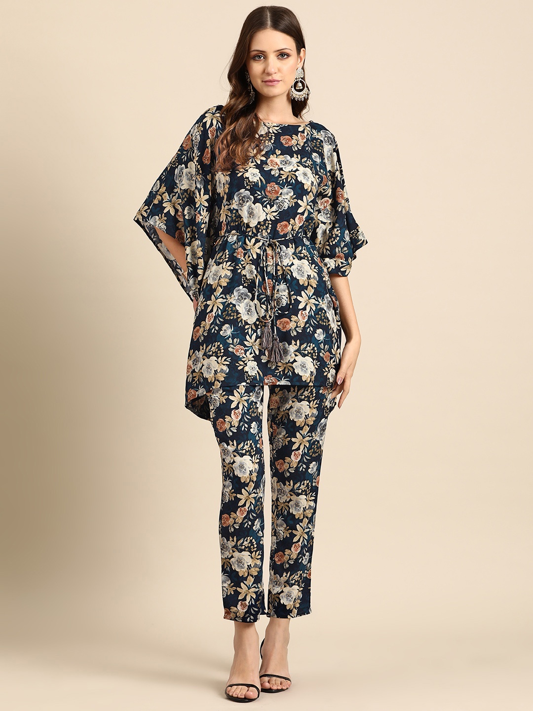 

Anouk Women Printed Kaftan Tunic with Trousers, Multi