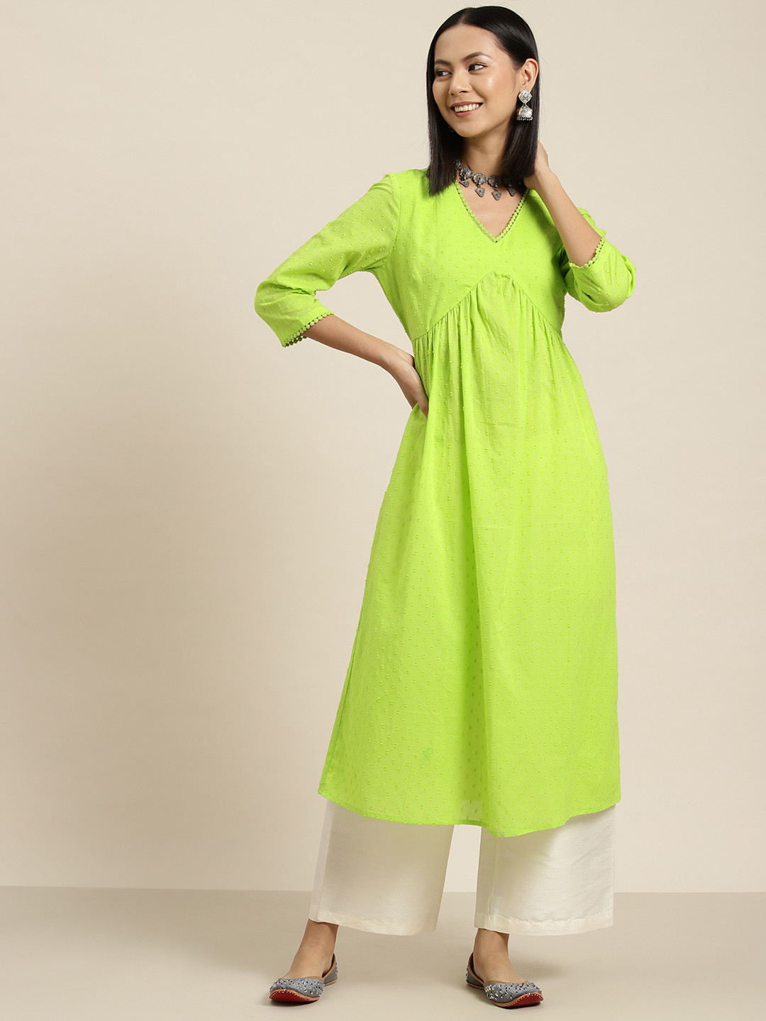

HERE&NOW Women Woven Design Pleated Kurta, Green