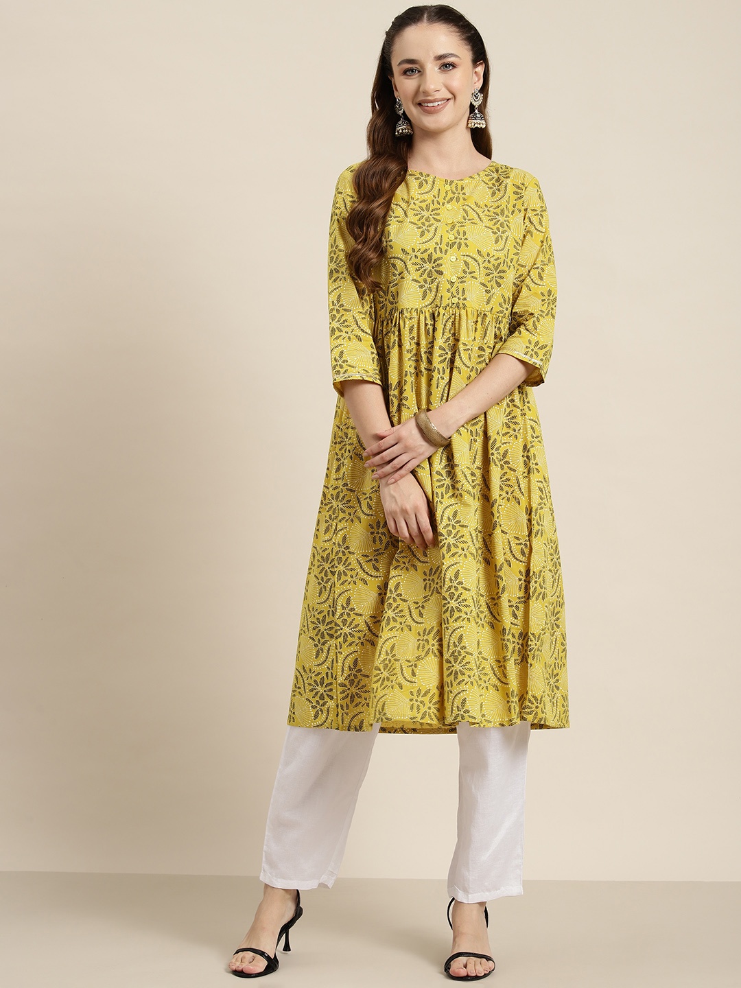 

HERE&NOW Women Floral Printed Kurta, Yellow