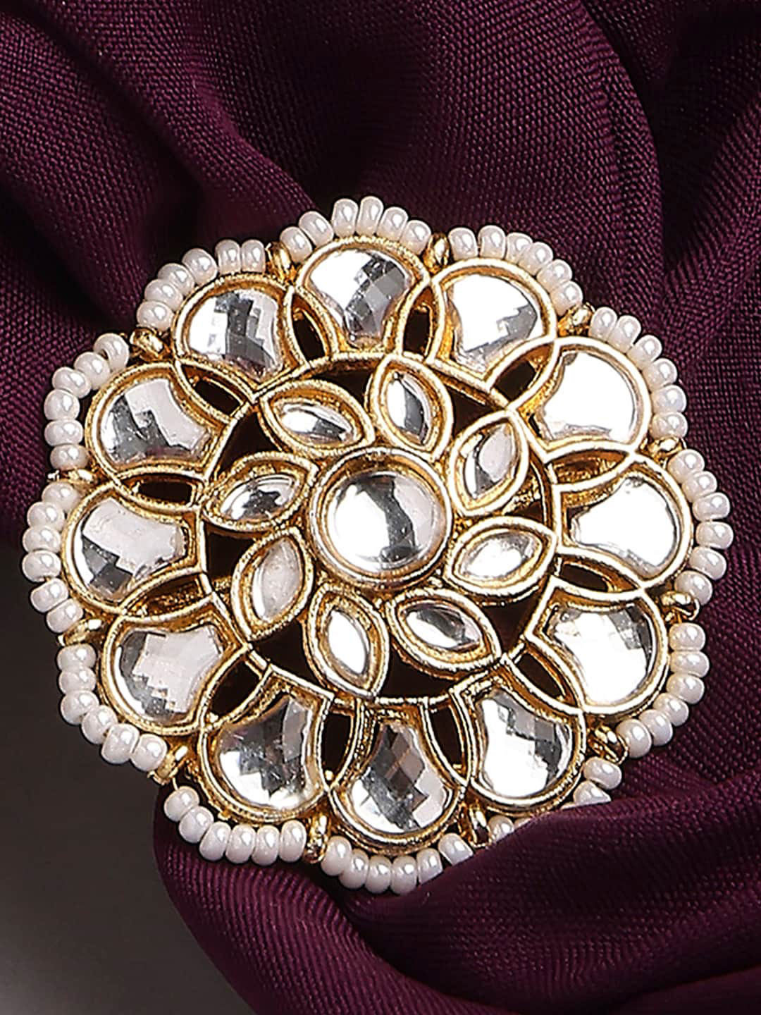 

OOMPH Gold-Plated Kundan Stone-Studded Adjustable Finger Ring