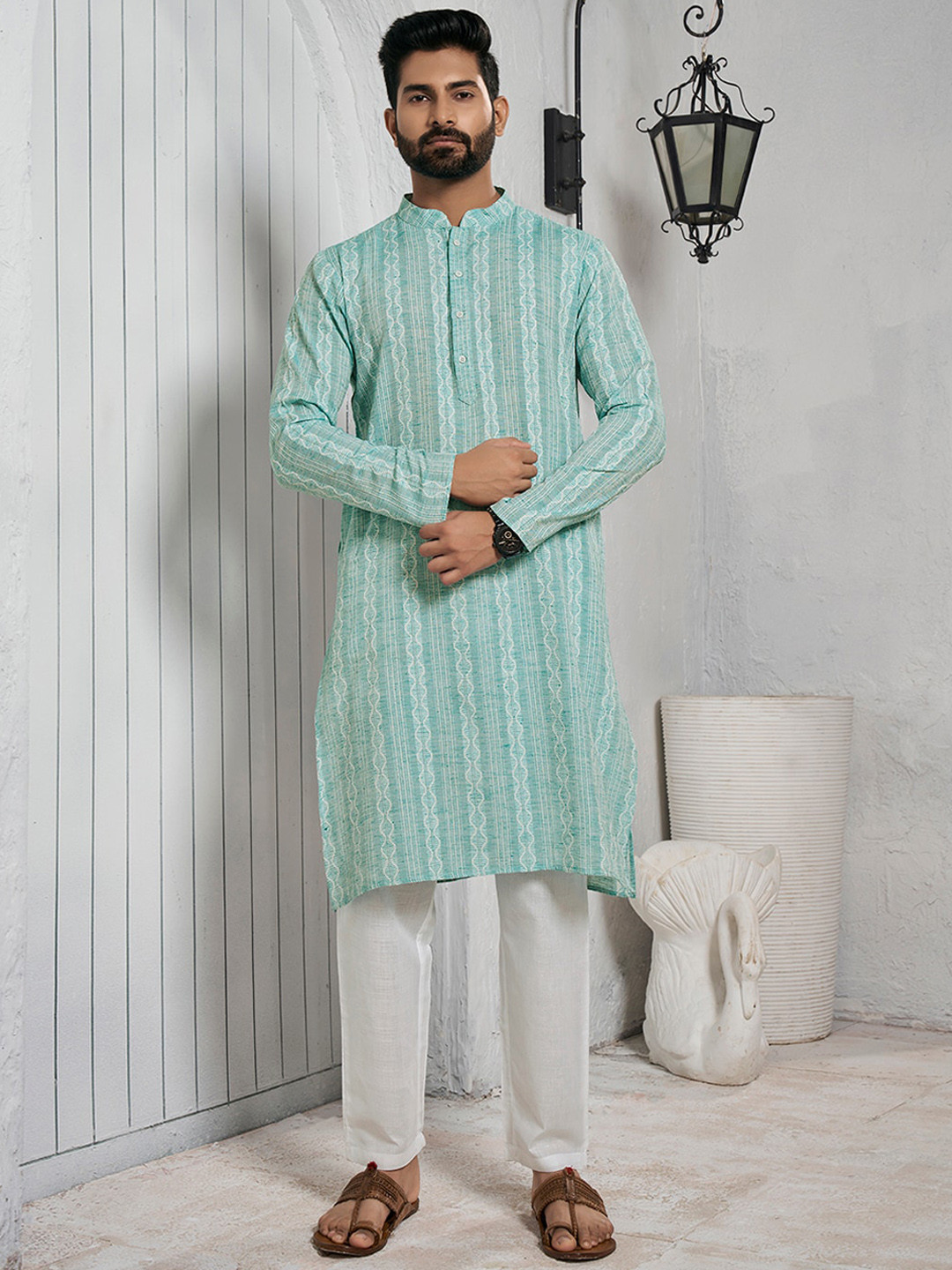 

Inddus Striped Mandarin Collar Cotton Straight Kurta, Turquoise blue