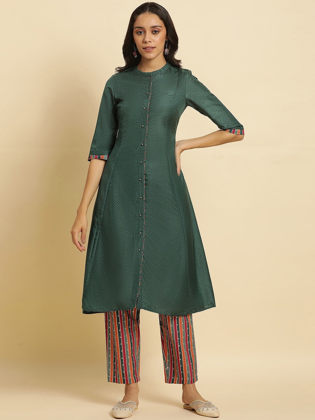 

W Women Polka Print Shantung Kurta With Straight Pant, Green