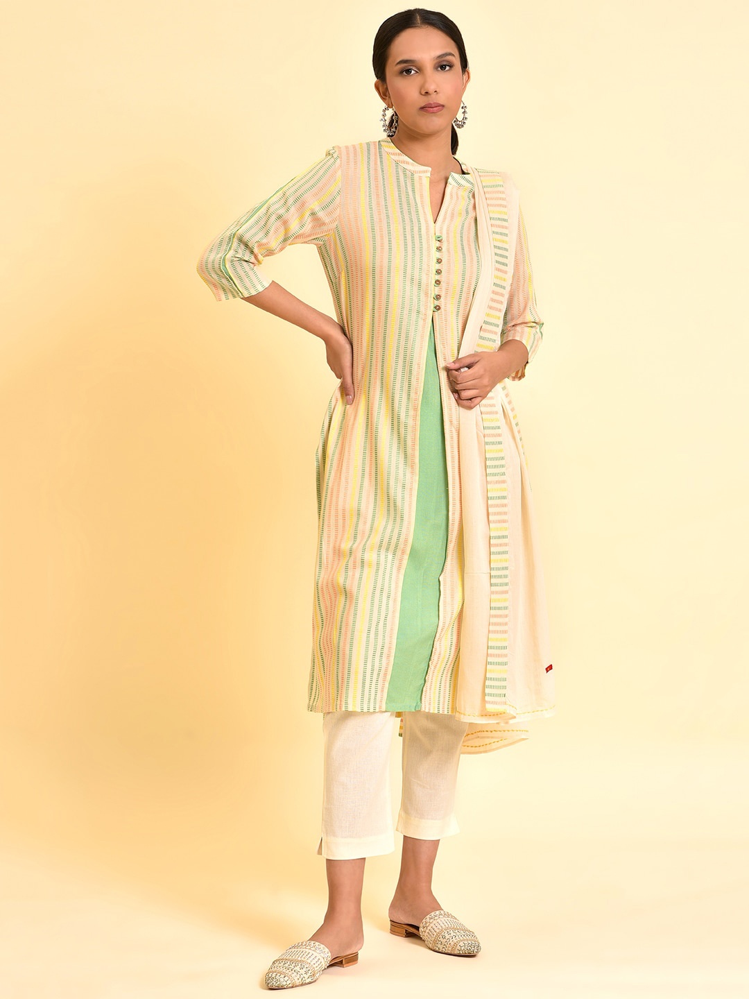 

W Woven Design Mandarin Collar Regular Kurta With Trousers & Dupatta, White