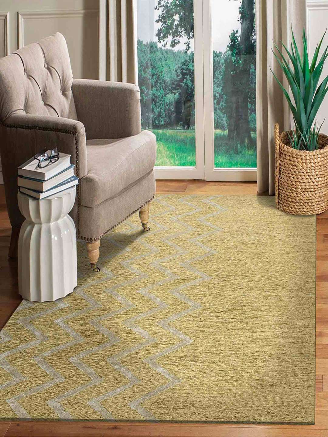

saraswatii global Grey Geometric-Printed Hand Tufted Rectangular Carpet, Gold