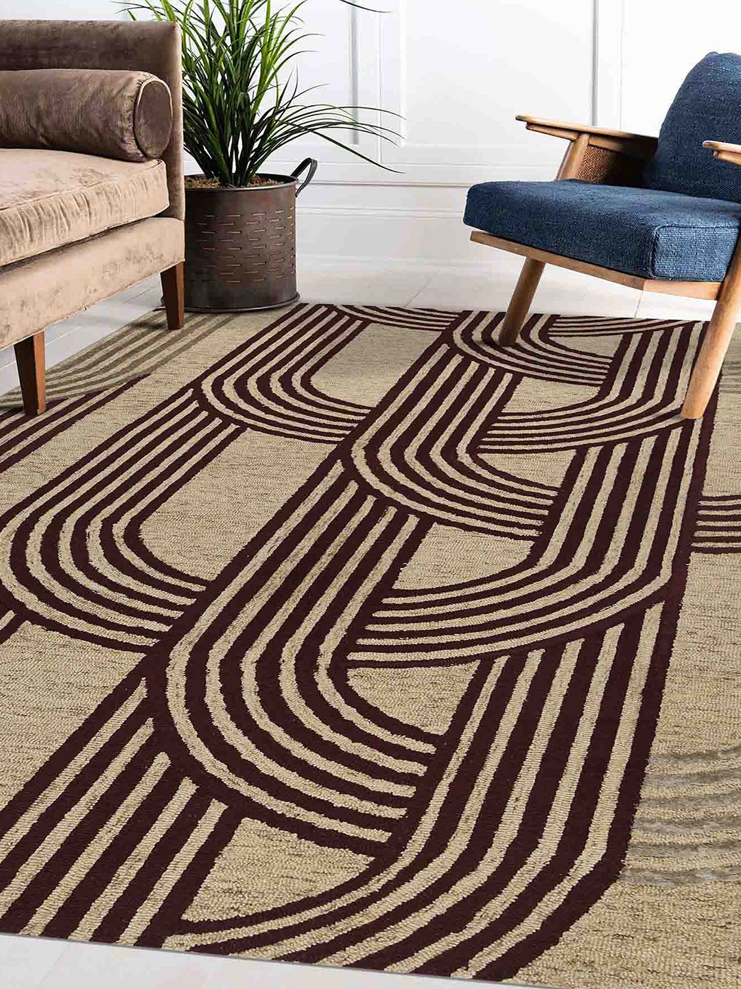 

saraswatii global Brown Geometric Printed Hand Tufted Rectangular Carpet