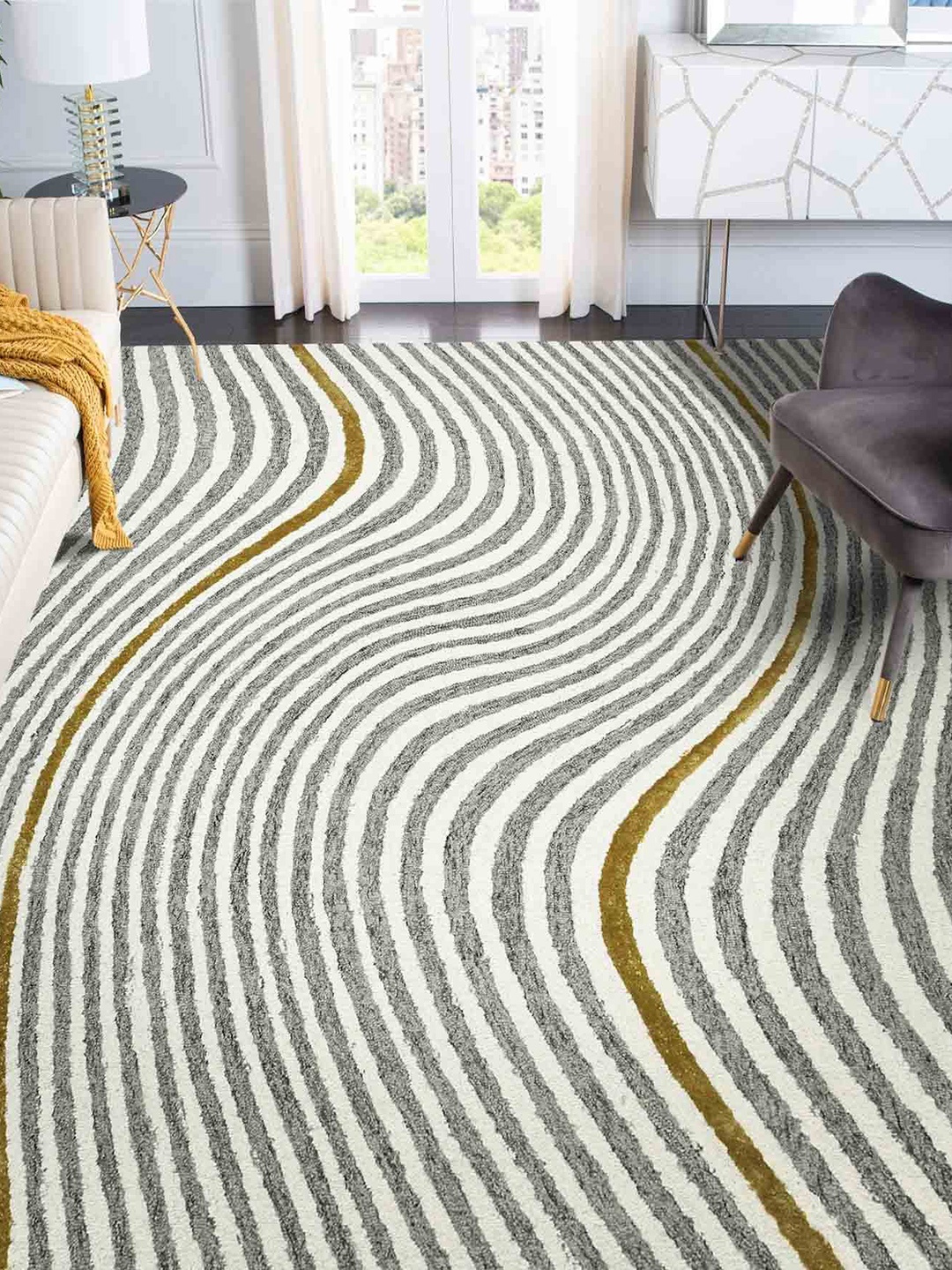 

saraswatii global White & Grey Printed Rectangular Carpet