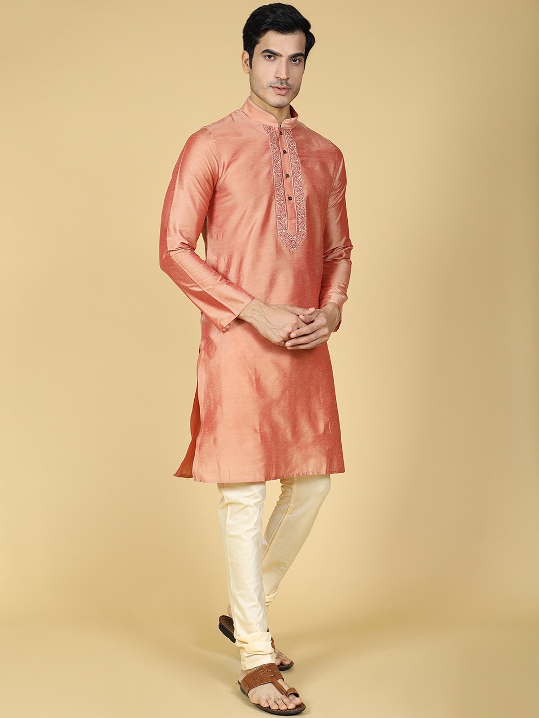 

Sultan The King Of Kurta Regular Thread Work Kurta With Churidar, Peach